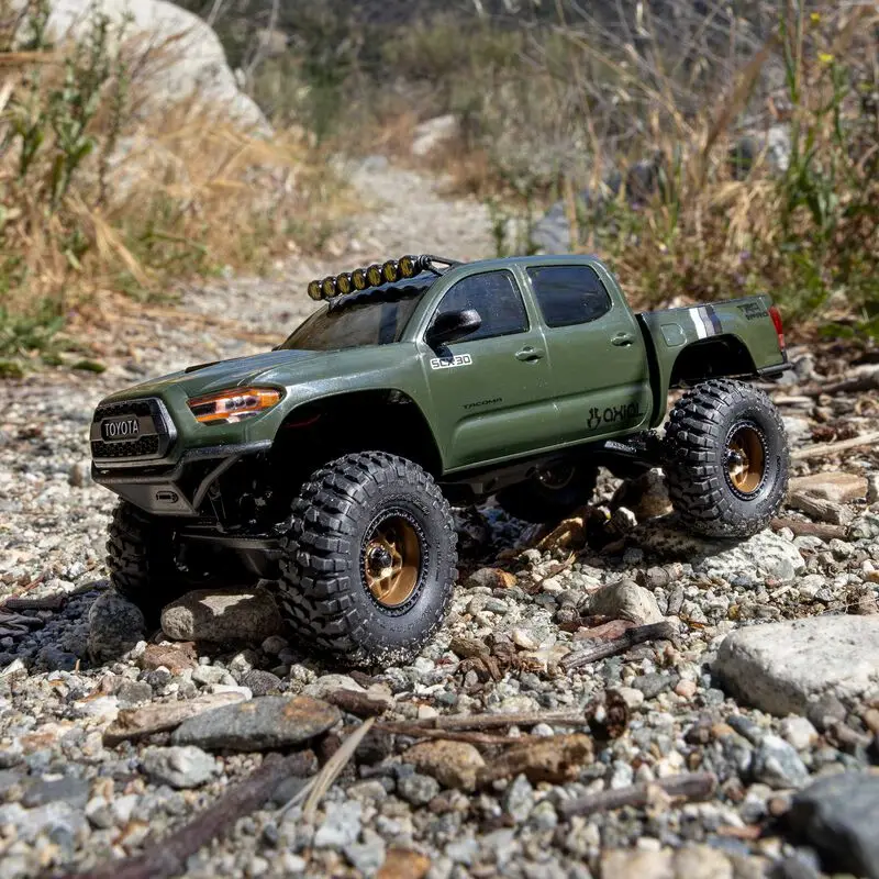 Axial 1:30 Scx30 Auto RC Toyot - Rc Hobby Toucan recensione e prezzo